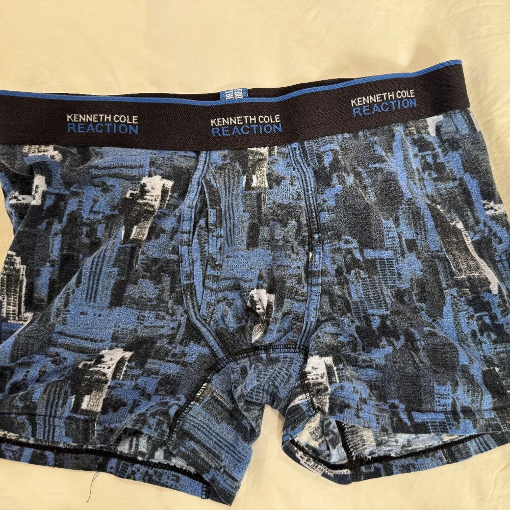 Mens Medium Vintage Kenneth Cole Reaction Boxer Briefs